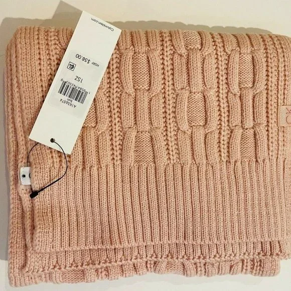 CALVIN KLEIN blush pink Cable knit Warm Winter Scarf, Muffler - Picture 2 of 10